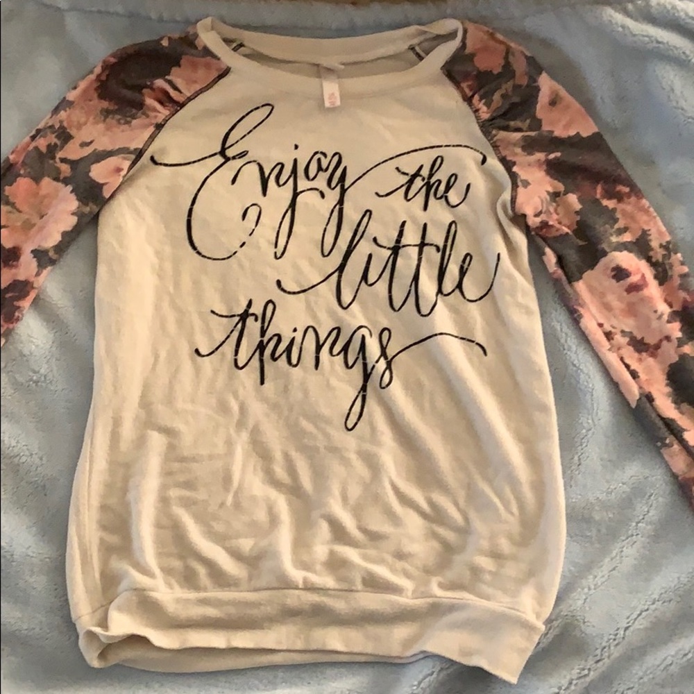 Flower pattern sweater